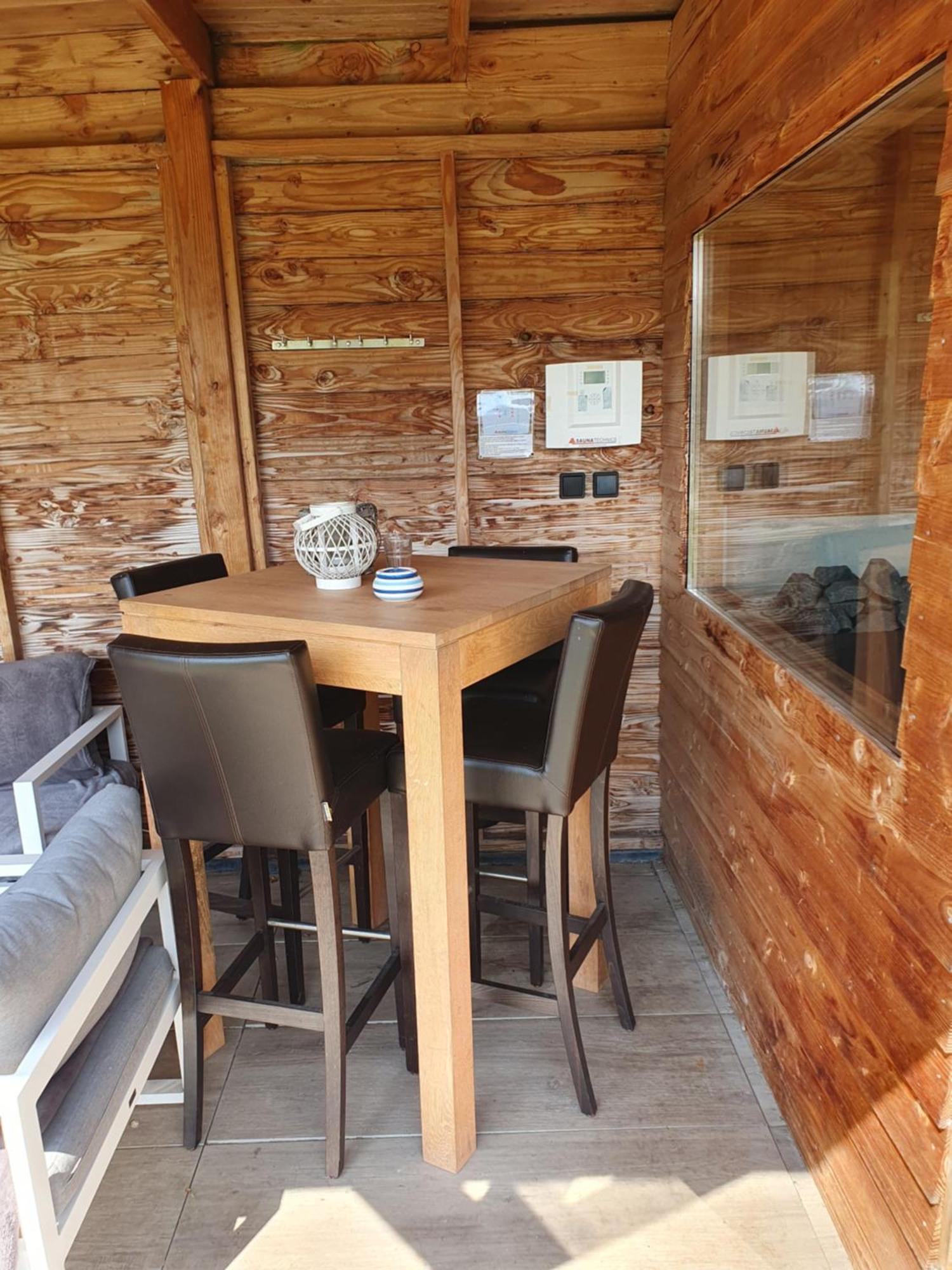 Holiday Cottage With Sauna In Zeeland Stavenisse Exterior foto
